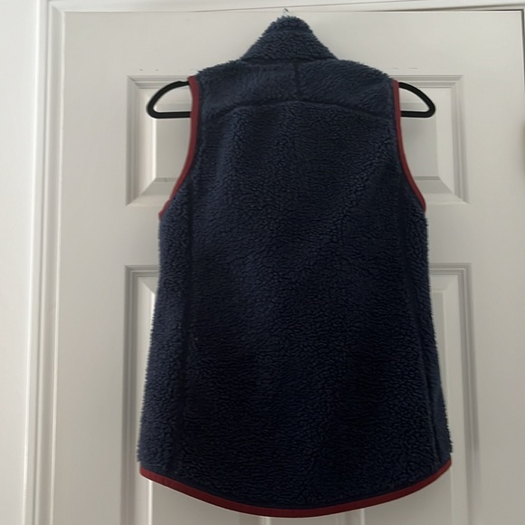 L L Bean Vest - Picture 2 of 7